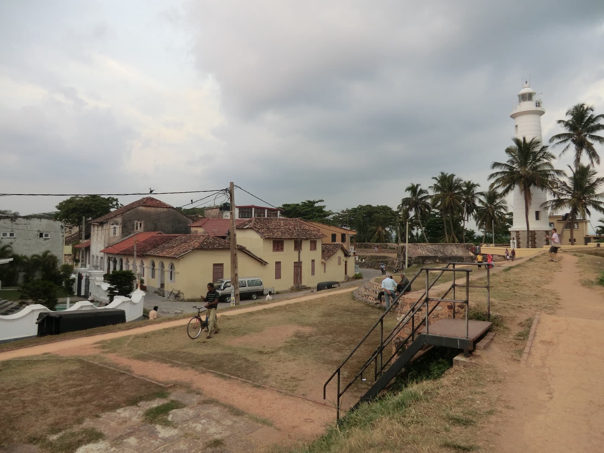 Mirissa, Sri Lanka — Southern Coast Escape